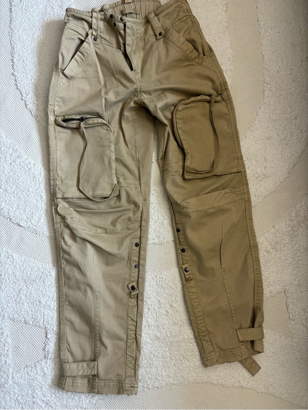 NWT Women’s Free People Cargo Pants - Khaki